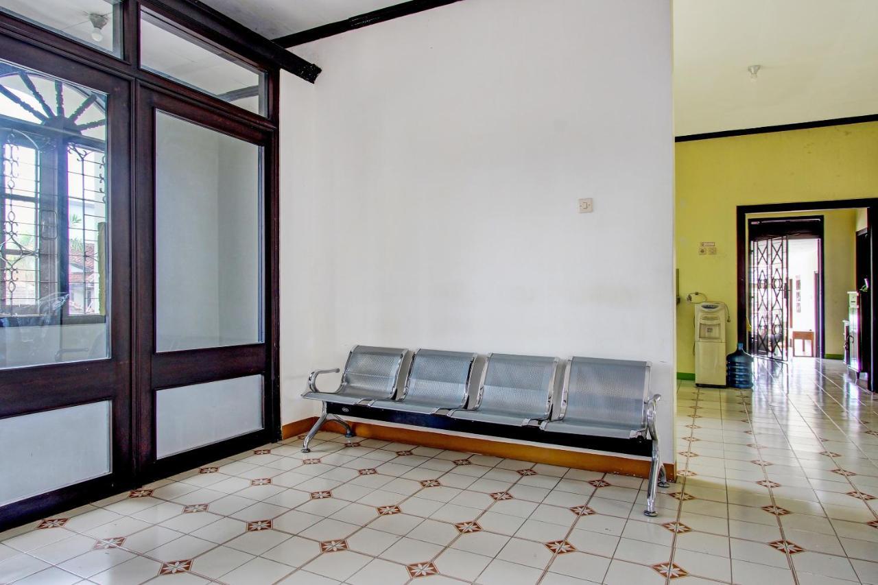 Spot On 92623 Mw 46 Guesthouse Pakualaman Ngoại thất bức ảnh